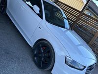 begagnad Audi A4 Avant 2.0 TDI DPF quattro S Tronic Euro 5