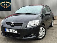 Begagnad Toyota Auris 124 HK (91 kW) 2007 Svart Halvkombi