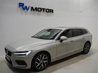 Begagnad Volvo V60 Momentum 190 HK (139 kW) 2018 Vit Kombi