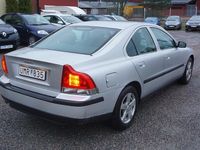 Begagnad Volvo S60 140 HK (102 kW) 2003 Grå Sedan