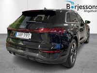 begagnad Audi Q8 e-tron 50 e-tron Quattro S-Line 250kW Panoramaglastak