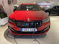 begagnad Skoda Superb iV Kombi 2024 SPORTLINE 1,4 TSI IV 218 H