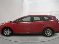Begagnad Ford Focus 95 HK (69 kW) 2012 Röd Kombi
