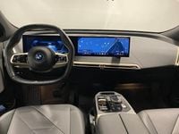 Begagnad BMW iX 239 kW (326 HK) 2023 Vit SUV