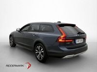 Begagnad Volvo V90 CC Momentum 197 HK (144 kW) 2020 Mörkblå Kombi