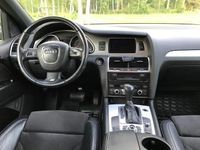 begagnad Audi Q7 3.0 TDI V6 quattro TipTronic S-Line 7 sits