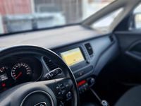 Begagnad Kia Carens 115 HK (84 kW) 2017 Minibuss