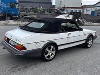 Begagnad Saab 900 Cabriolet 175 HK (128 kW) 1987 Vit Cab