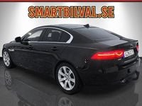 Begagnad Jaguar XE Portfolio 241 HK (177 kW) 2016 Svart Sedan