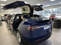Begagnad Tesla Model X 386 kW (525 HK) 2017 Blå SUV