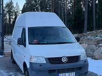 begagnad VW Transporter T30 2.5 TDI Euro 4 - hög i tak 1.90 m