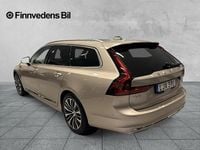 Begagnad Volvo V90 Core 349 HK (256 kW) 2023 Ljusgrå Kombi