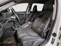 Begagnad Volvo V70 Kinetic 116 HK (85 kW) 2013 Vit Kombi