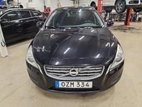 Begagnad Volvo V60 Kinetic 116 HK (85 kW) 2012 Svart Kombi