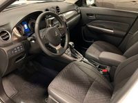 begagnad Suzuki Vitara 1,5 Fullhybrid 4x4 Aut, Fri Service, Fullutr 2023, SUV