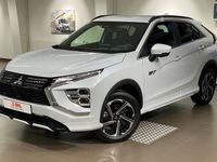 begagnad Mitsubishi Eclipse Cross PHEV Business Instyle - DEMO 2022, Personbil