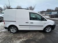 Begagnad VW Caddy 102 HK (75 kW) 2015 Vit Minibuss
