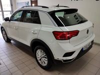 begagnad VW T-Roc Style TSI 110 6 vxl