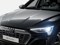 begagnad Audi Q8 e-tron Quattro 55 e-tron S-line Selection 2024, SUV