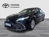 Begagnad Toyota Camry Hybrid Executive 220 HK (161 kW) 2022 Svart Sedan