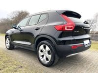 Begagnad Volvo XC40 Momentum 130 HK (95 kW) 2020 Svart SUV