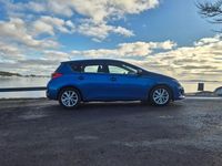 Begagnad Toyota Auris 124 HK (91 kW) 2013