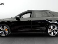 Begagnad Audi e-tron S-Line 300 kW (408 HK) 2022 Svart SUV