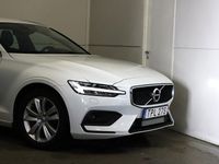 Begagnad Volvo V60 Momentum 190 HK (139 kW) 2020 Vit Kombi
