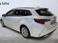 Begagnad Toyota Corolla Active 141 HK (103 kW) 2023 Vit Kombi