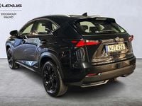 Begagnad Lexus NX300h Sport Line 200 HK (147 kW) 2017 Svart SUV