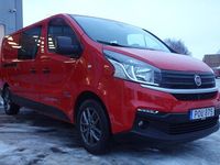 Begagnad Fiat Talento 126 HK (92 kW) 2017 Röd Minibuss