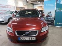 Begagnad Volvo V50 Kinetic 109 HK (80 kW) 2010 Röd Kombi