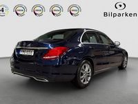Begagnad Mercedes C180 Avantgarde 156 HK (114 kW) 2017 Mörkblå Sedan