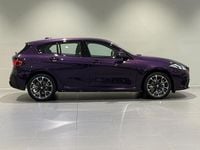 Ny BMW 120 M Sport 2026 Lila Halvkombi