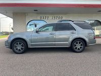 Begagnad Cadillac SRX 325 HK (239 kW) 2004 Grå SUV