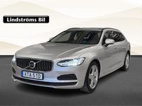 Begagnad Volvo V90 Momentum 200 HK (147 kW) 2022 Silver Kombi