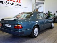 Begagnad Mercedes 230 132 HK (97 kW) 1989 Blå Sportkupé
