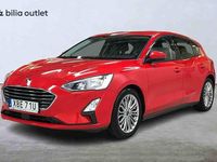 Begagnad Ford Focus 2019 Röd Halvkombi