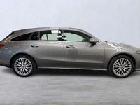 Begagnad Mercedes CLA250 Shooting Brake SE 220 HK (161 kW) 2023 Grå Kombi