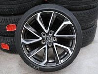 Begagnad Toyota Corolla Executive 184 HK (135 kW) 2019 Rödmetallic Kombi