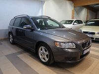 begagnad Volvo V50 2.4 Momentum. Drag 170HK