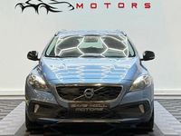Begagnad Volvo V40 CC 200 HK (147 kW) 2016 Blå Kombi