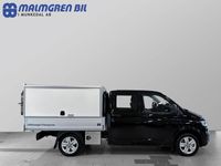 begagnad VW Transporter Pickup DH 150 DSG 4M BOX Diff Nav 2023, Transportbil