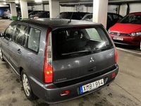 begagnad Mitsubishi Lancer Kombi 1.6 CVT Euro 3 NY BESIKTAD