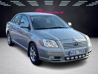 Begagnad Toyota Avensis 147 HK (108 kW) 2004 Grön Sedan