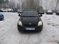 Begagnad Toyota Yaris 65 HK (47 kW) 2004 Svart