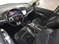 begagnad Fiat Freemont 2.0 170 HK AUT 4X4 BLACK CODE ALPINE NAVI 19"