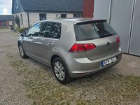 Begagnad VW Golf VII 105 HK (77 kW) 2014 Silver Halvkombi