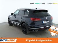 Begagnad VW Touareg Elegance 290 HK (213 kW) 2018 Mörkblå SUV