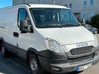 begagnad Iveco Daily DAILY 35S1129L11 Skåpbil 2.3 Multijet II 3-Sits Drag 2013, Minibuss